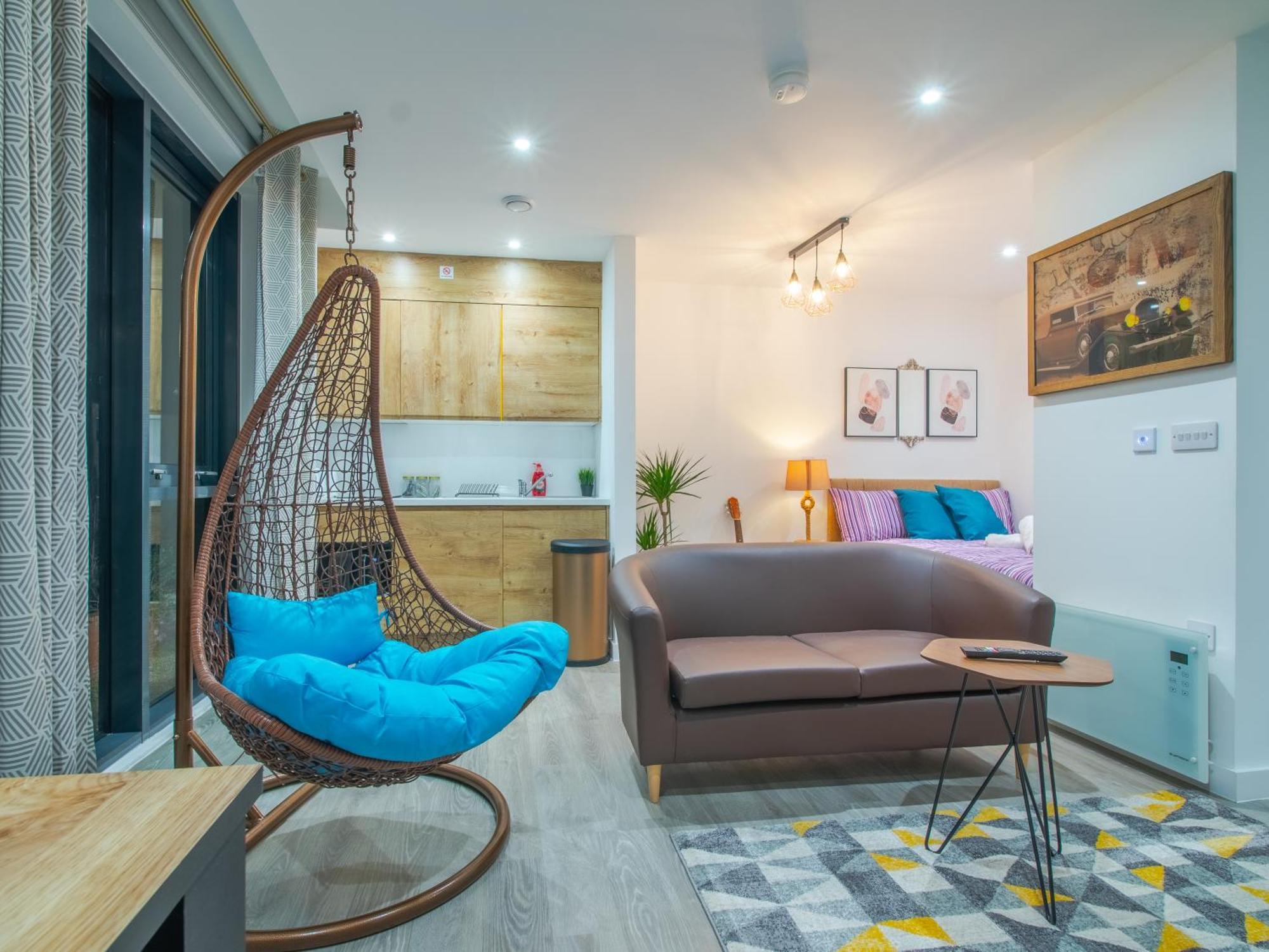 Apartment Urban Oasis